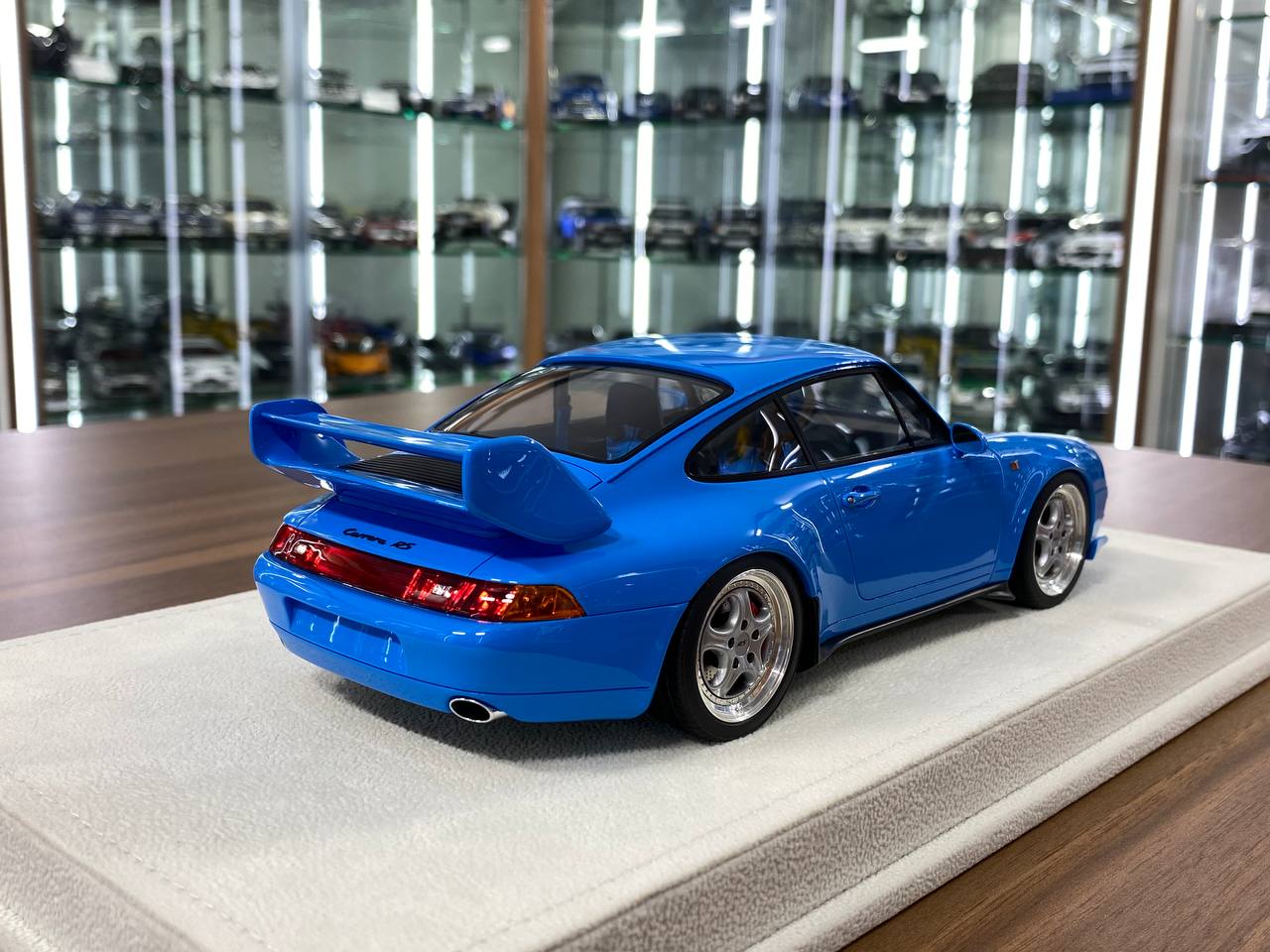 1/18 Resin Model – Porsche 911 (993) Carrera RS 1995 (Japan Ver.) by Make Up