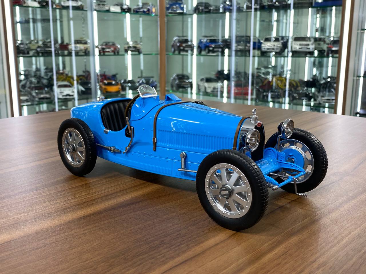 1/12 Diecast Metal Bugatti T35 1925 Blue by Norev