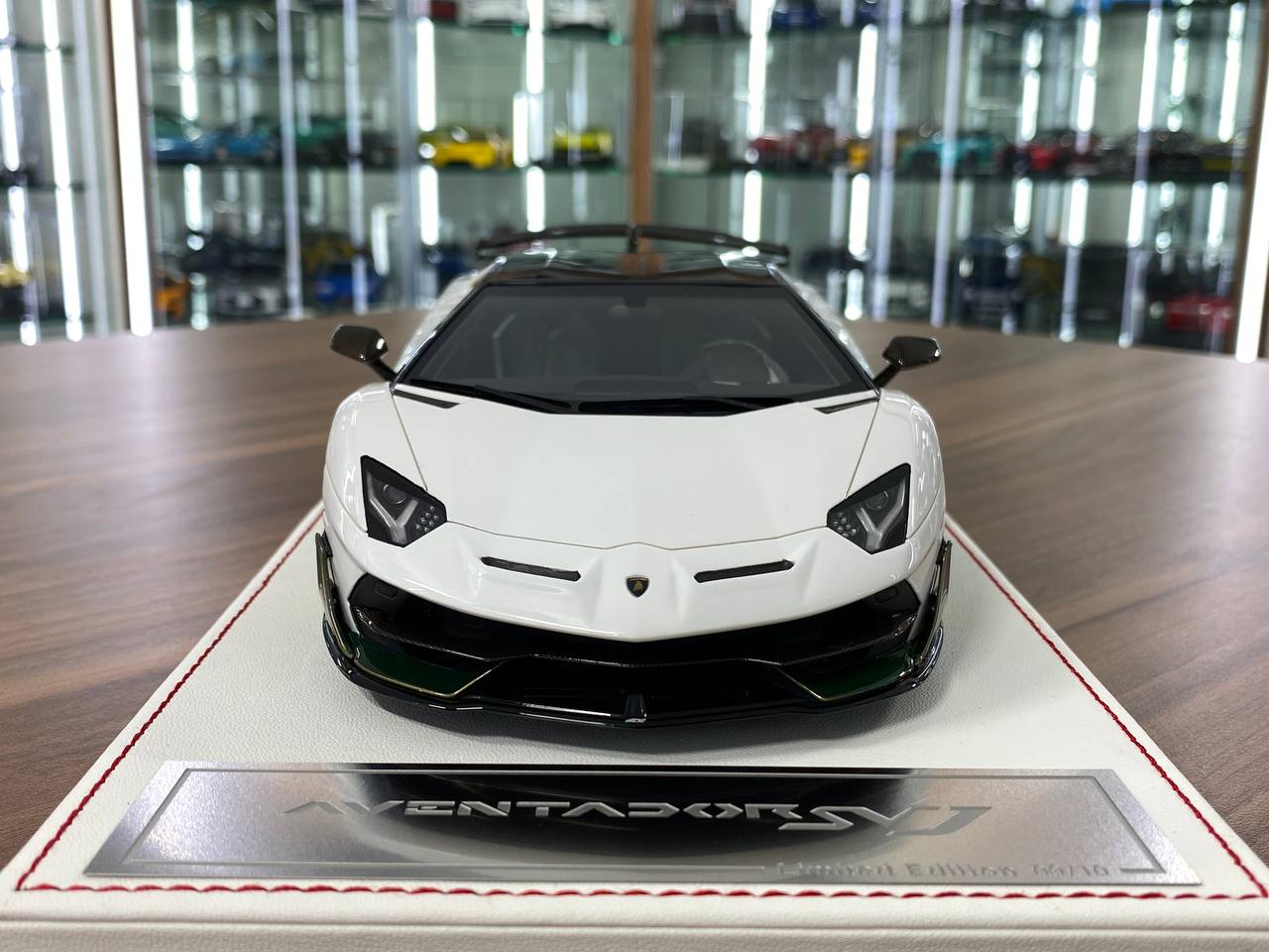 1/18 Resin – Dino Models Lamborghini AVENTADOR SVJ Limited 10 pcs Bianco Aether/Verde Hydra
