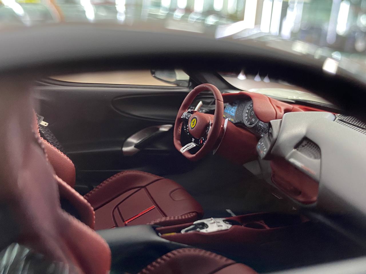 1/18 Resin Model – BBR Ferrari SF90 Stradale Gloss Avus White / Black Roof Ltd.Edn