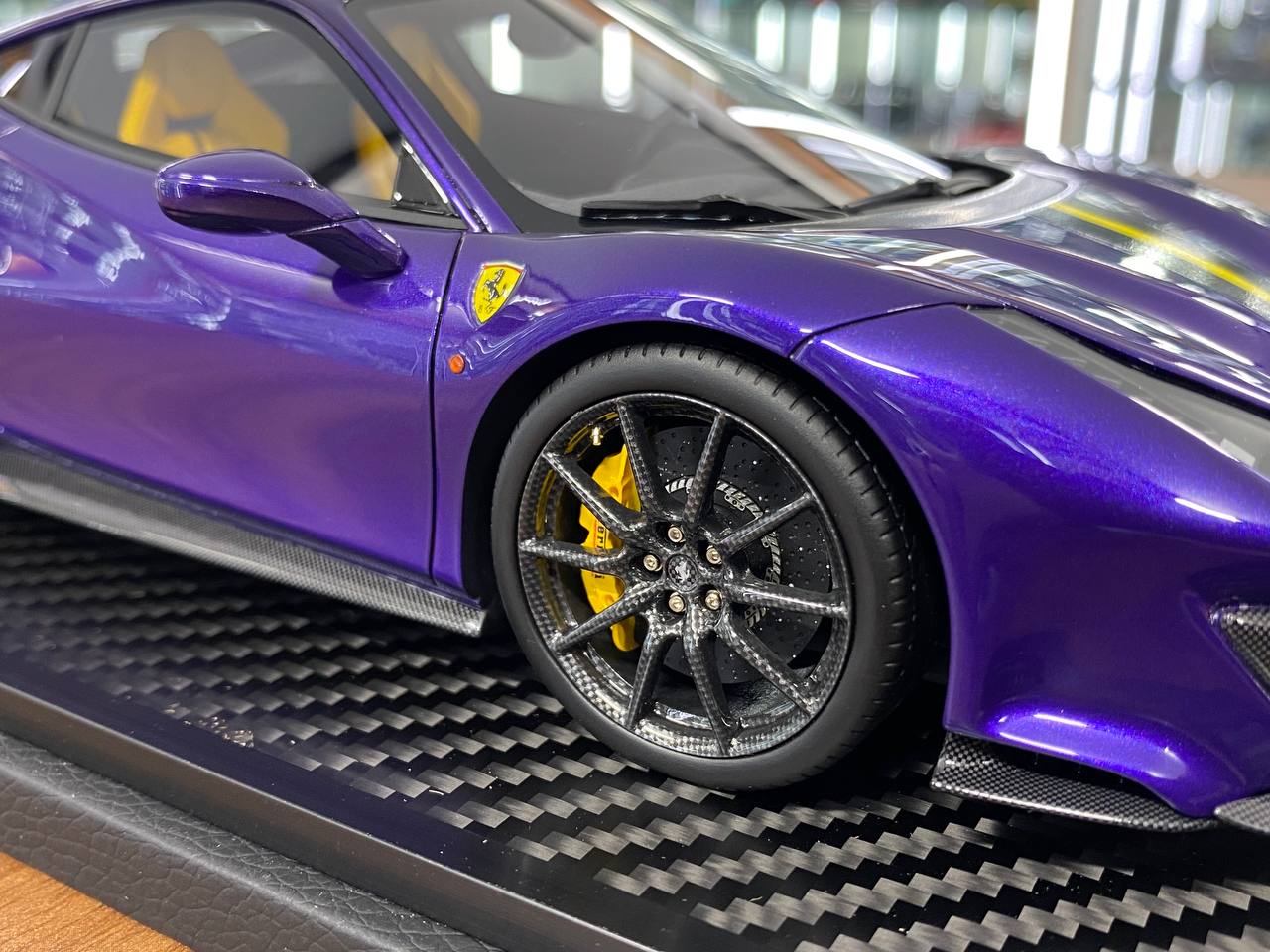 1/18 Resin BBR Models Ferrari 488 Pista Viola Al Humad Ltd.Edn.148 pcs