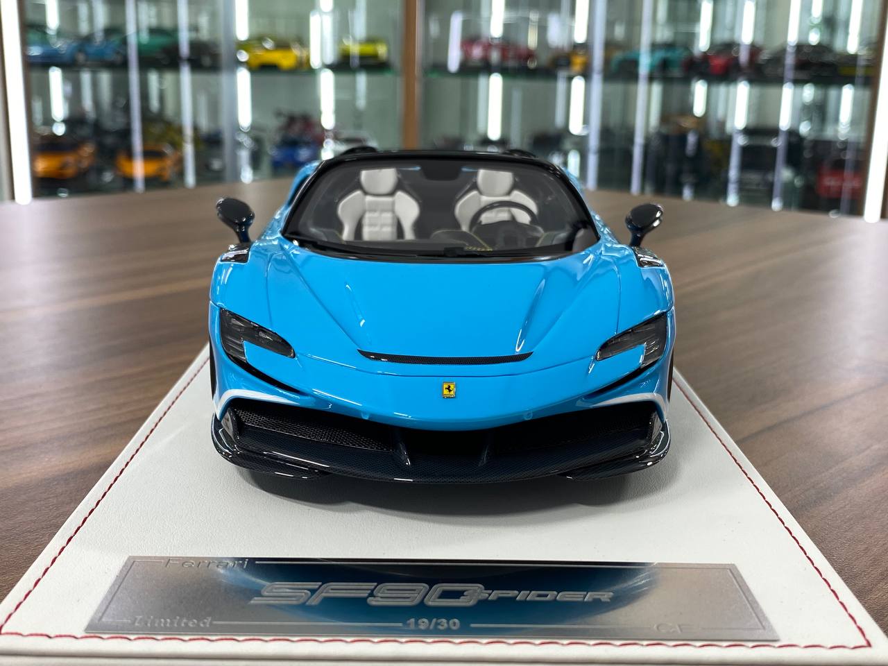 1/18 Resin Model – CE Custom Edition Ferrari SF90 Spider Blue  Limited Edition: 30 pcs