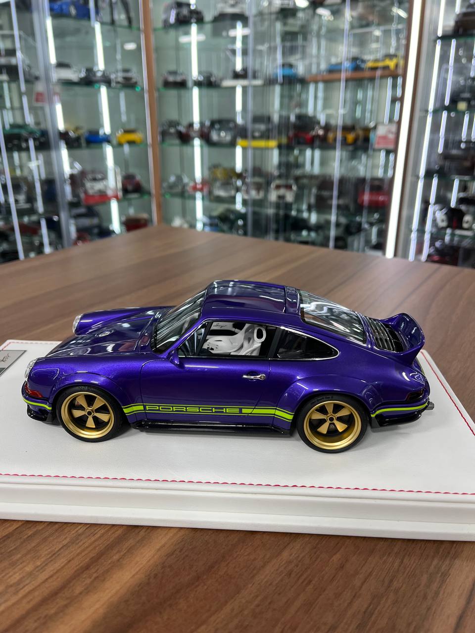 1:18 Ivy Models Porsche Singer DLS – Purple Exclusive | Limited to 10 pcs