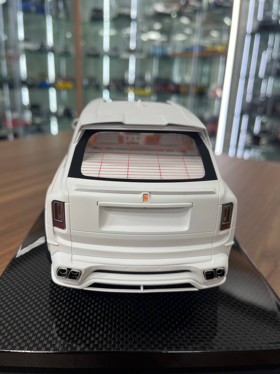 ★ 1/18 Davis & Giovanni Rolls Royce Cullinan Mansory – White / Orange | Limited to 03