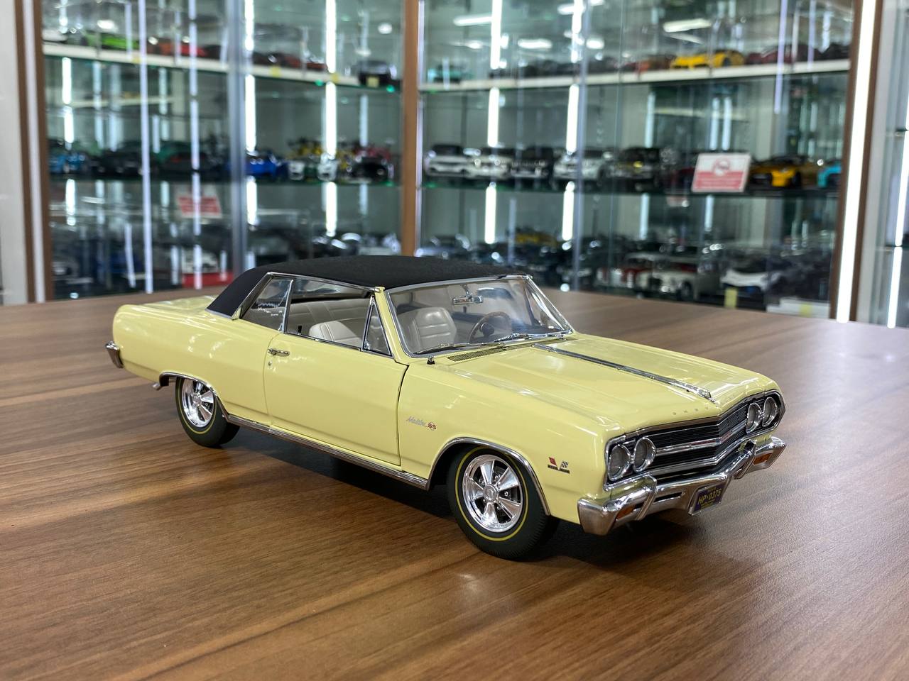 ExactDetail Replicas Chevrolet Z16 Malibu SS 396 Turbo Jet 1965 - 1/18 Diecast, Crocus Yellow