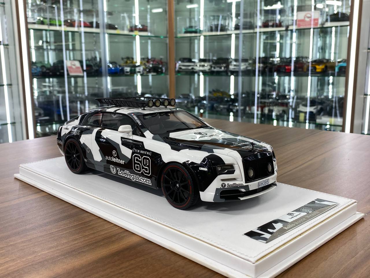 1/18 Resin Rolls-Royce Wraith by VIP Models in Camo Limited Edition - 50 pcs