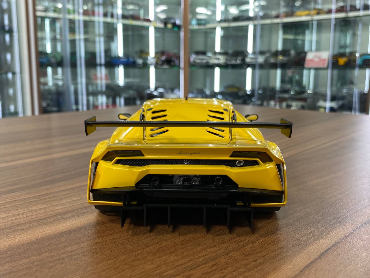 1/18 Diecast Lamborghini Huracan GT3 Yellow AUTOart Scale Model Car