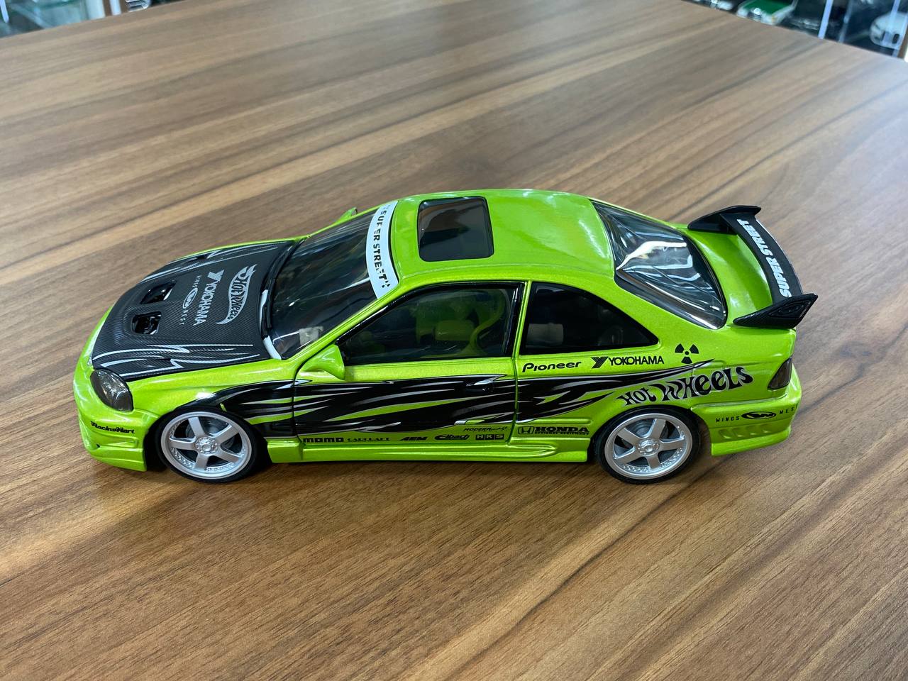 1/18 Diecast Honda Civic SI Green Model Car by Hot Wheels