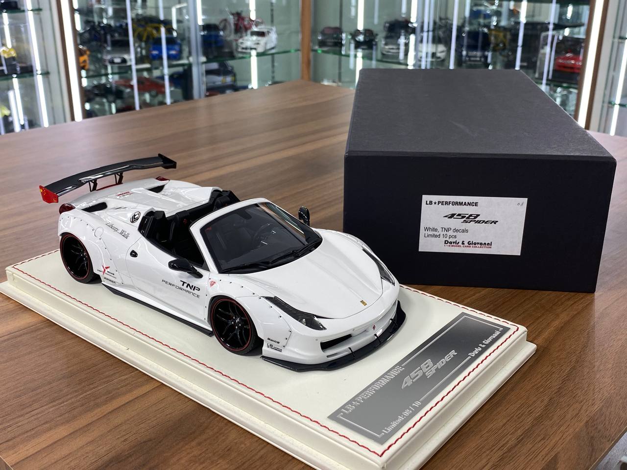 1/18 Resin – Davis & Giovanni Ferrari 488 Spider LB Performance White - TNP Decal Limited Edition 10 pcs