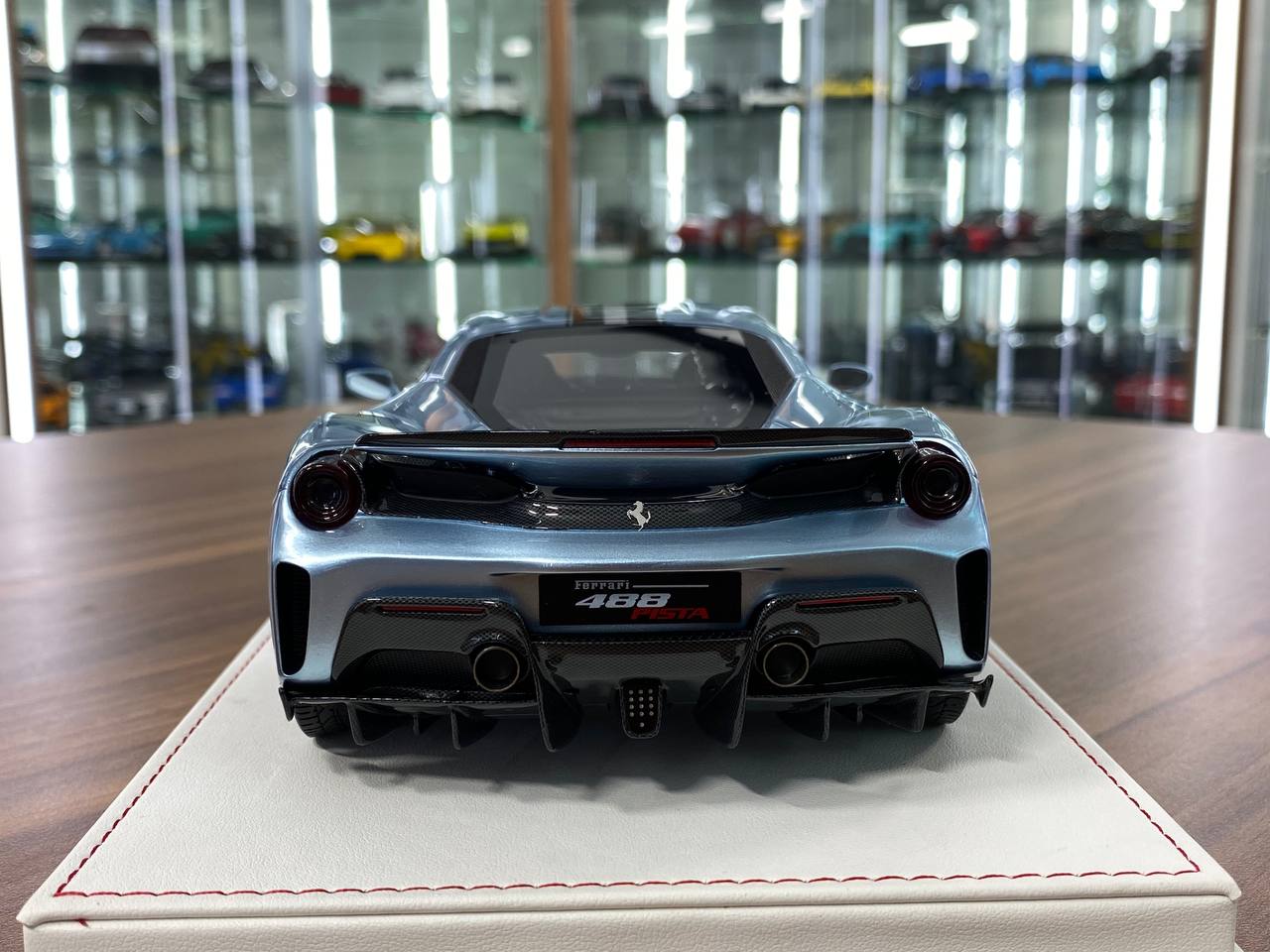 1/18 Resin CE Custom Edition Ferrari 488 Pista Ice Blue Ltd.Edn.30 pcs