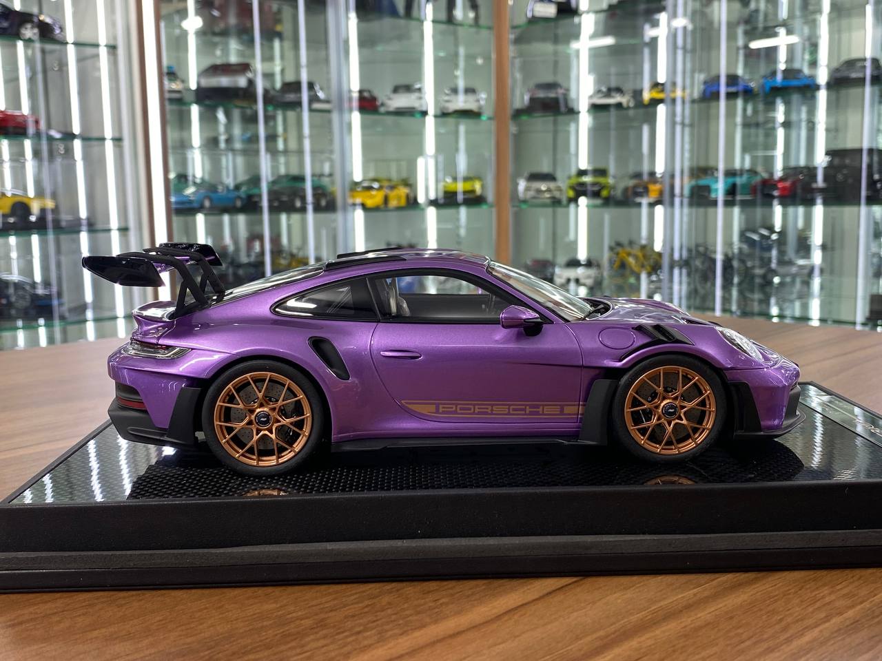 1/18 Resin Model Timothy & Pierre Porsche 911 GT3 RS (992.1) 15th Anniversary Edition - Purple - Limited 25 pcs