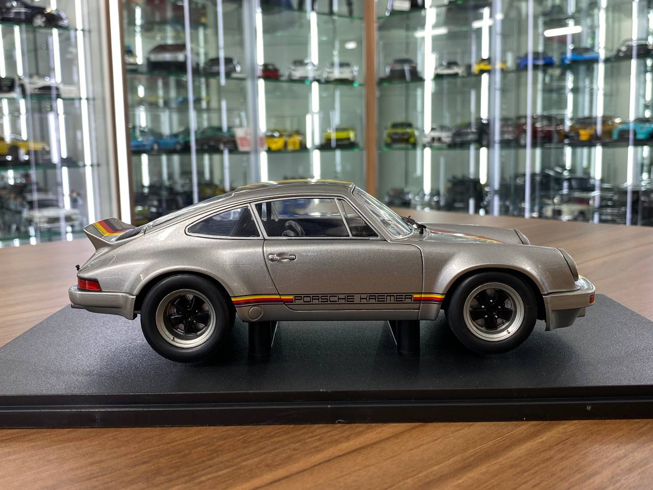 1/18 Diecast Doors opening Solido Porsche 911 RSR-KREMER DESIGN - 1973 silver
