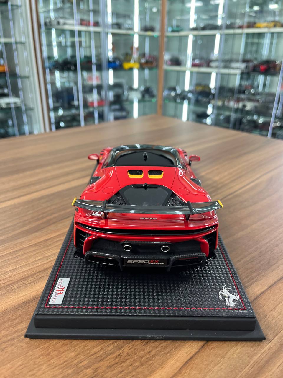 1/18 Resin Ferrari SF90 XX Stradale Rosso Corsa – MR Collection | Limited Edition