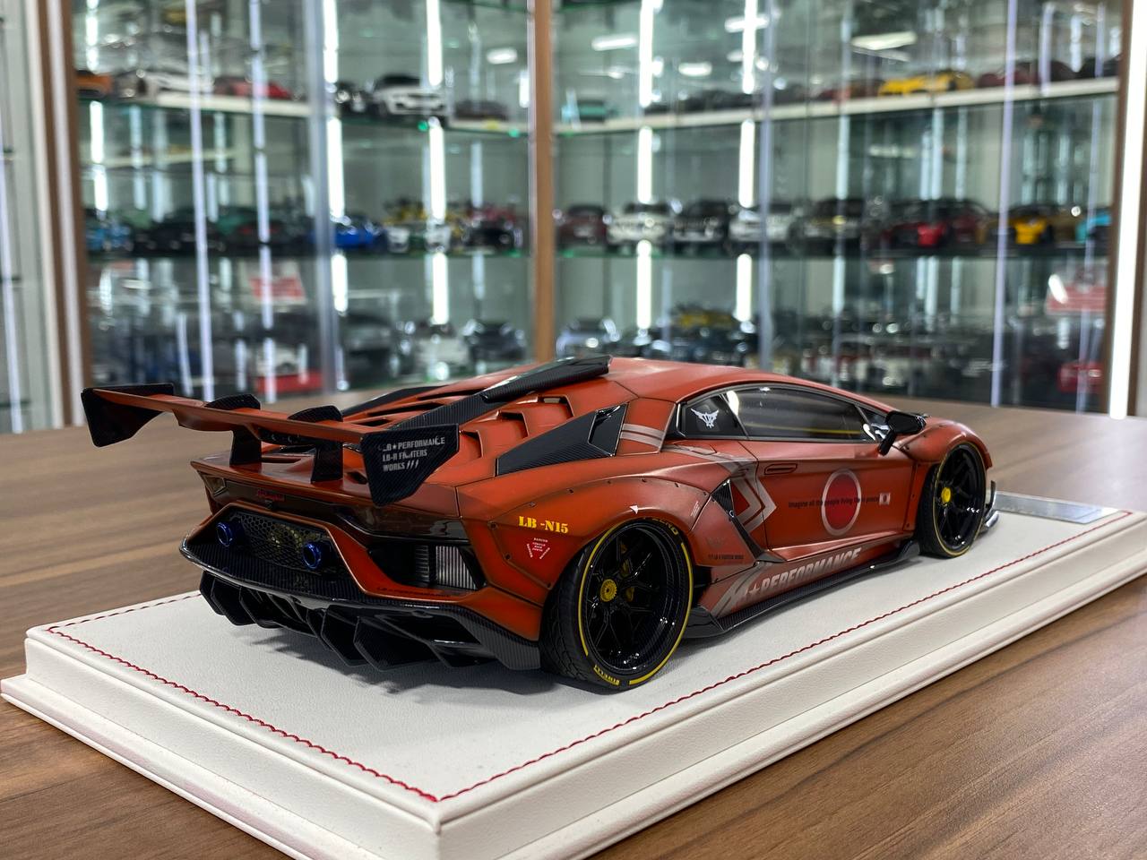 1/18 Resin Davis & Giovanni Lamborghini AVENTADOR SVJ LB Performance Matt orange, Zero Zen Limited- 1 of 8pcs