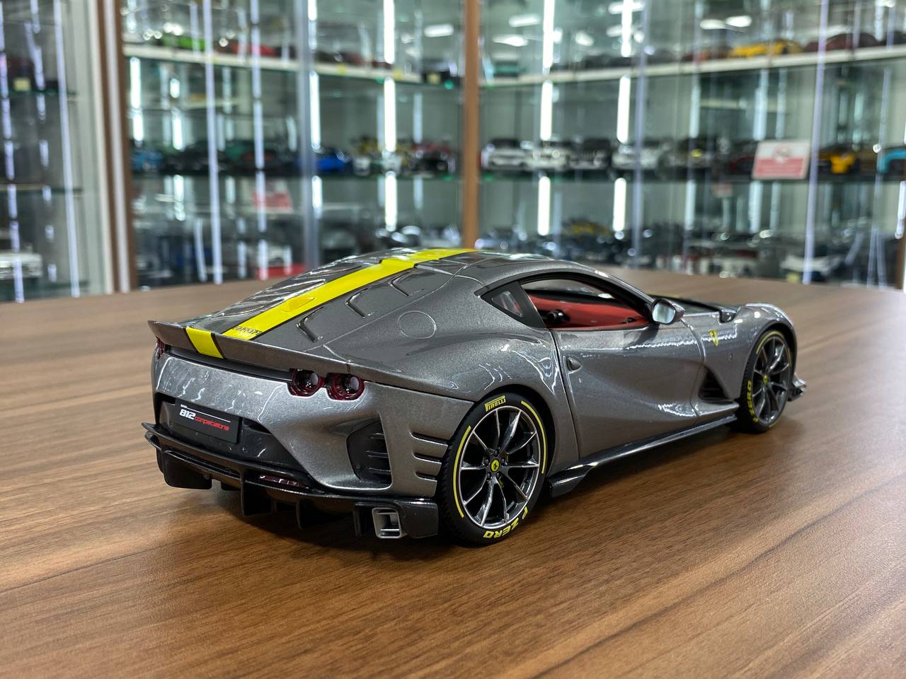 1/18 Diecast Full opening Bburago Signature Series  Ferrari 812 Competizione Grey / yellow stripe