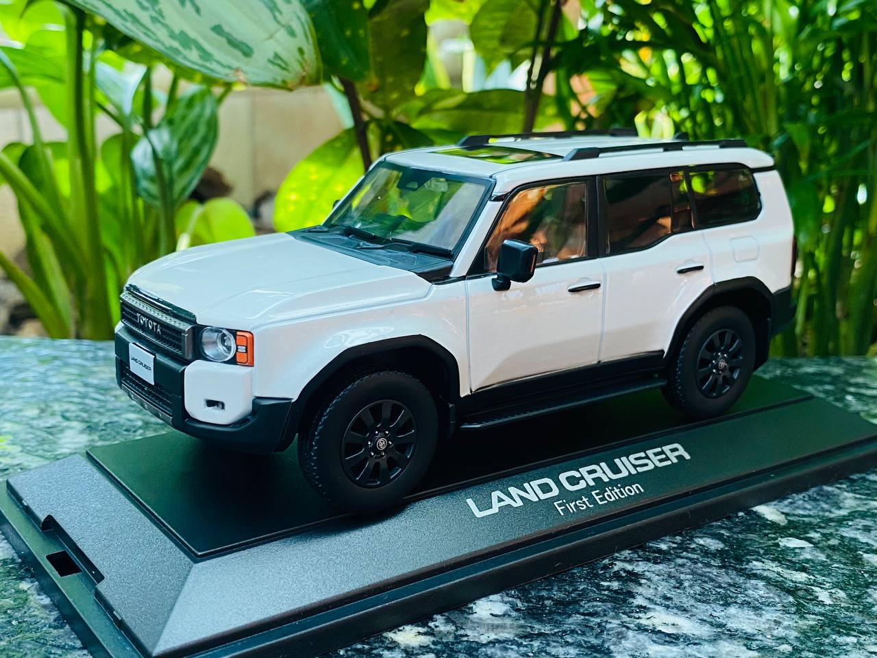 Dealer Edition 2024 Toyota Land Cruiser 250 First Edition Resin Model - White | 1/30 Scale