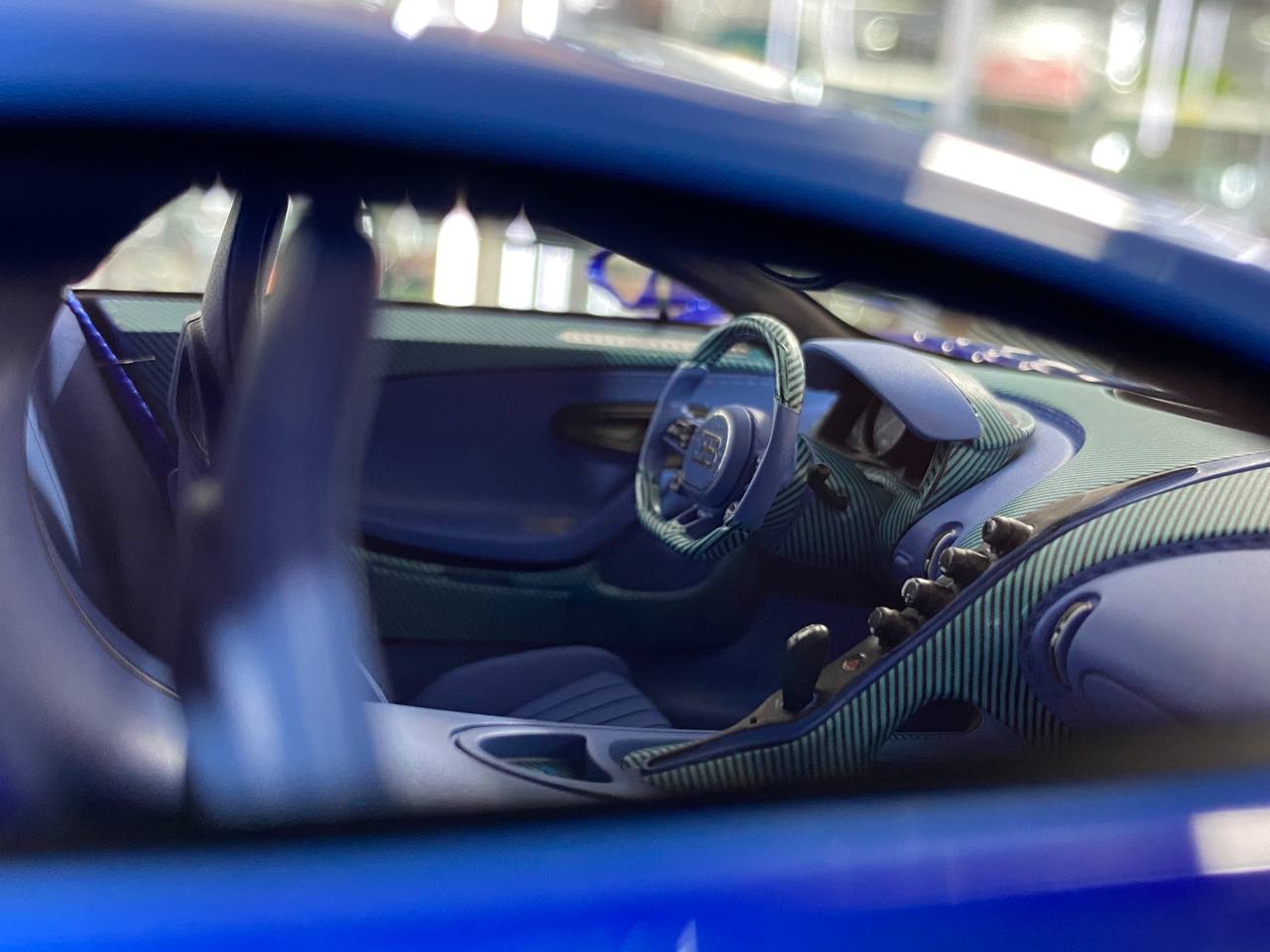 ★ 1/18 H&H Bugatti Chiron Super Sport – L'Ultime – Limited Edition of 30