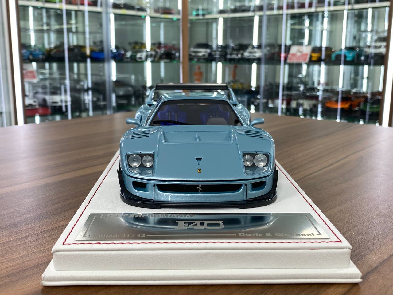 1/18 Resin Model Davis & Giovanni Ferrari F40 Azzuro Thetys Limited to 12 Pcs.