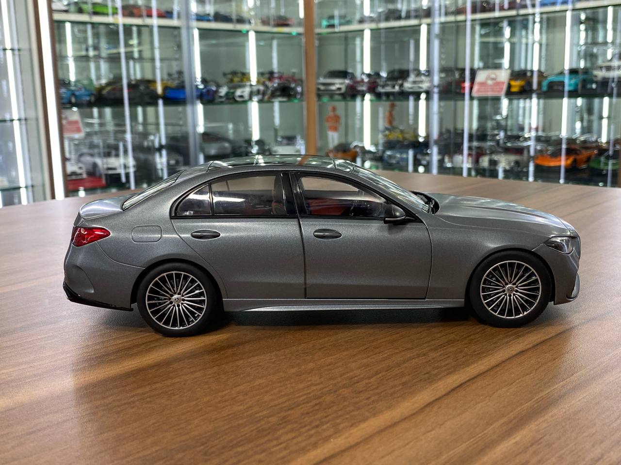 1/18 metal diecast NZG Dealer Edition Mercedes Benz C Class ( W206 ) 2022 Grey