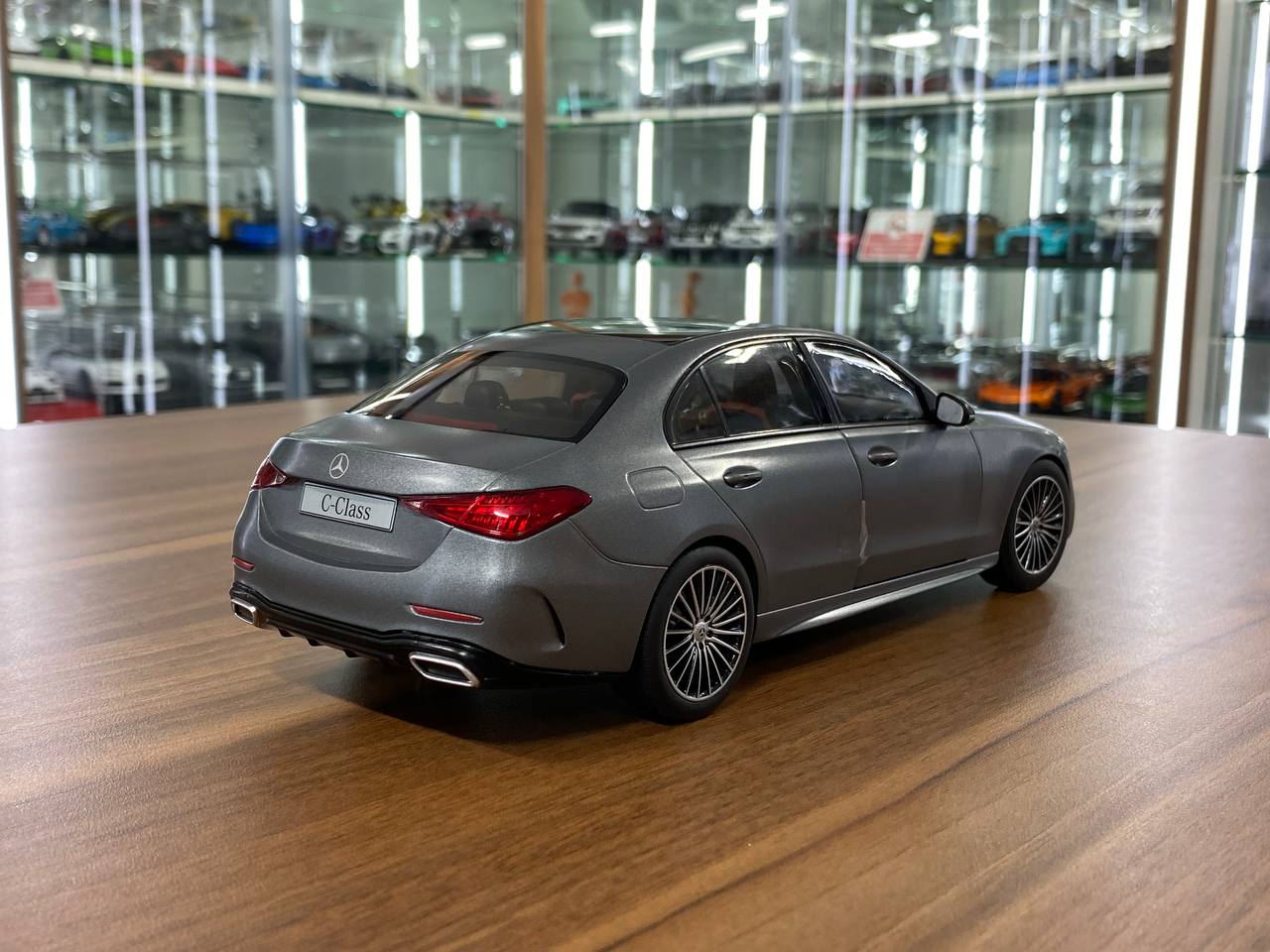 1/18 metal diecast NZG Dealer Edition Mercedes Benz C Class ( W206 ) 2022 Grey