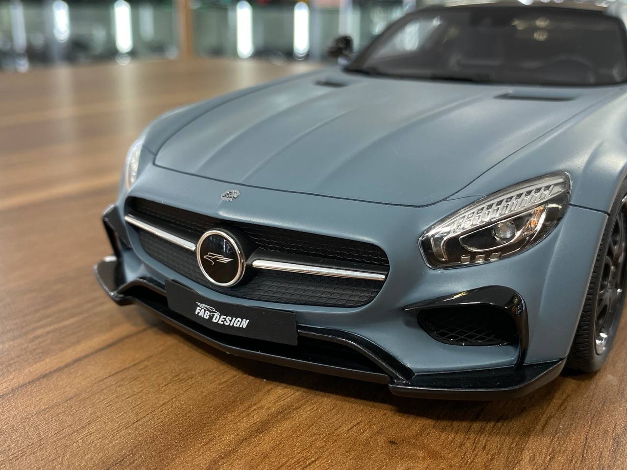 1/18 Resin GT Spirit Mercedes-Benz AMG GTR FAB DESIGN AREION in Grey - Limited 600 pcs