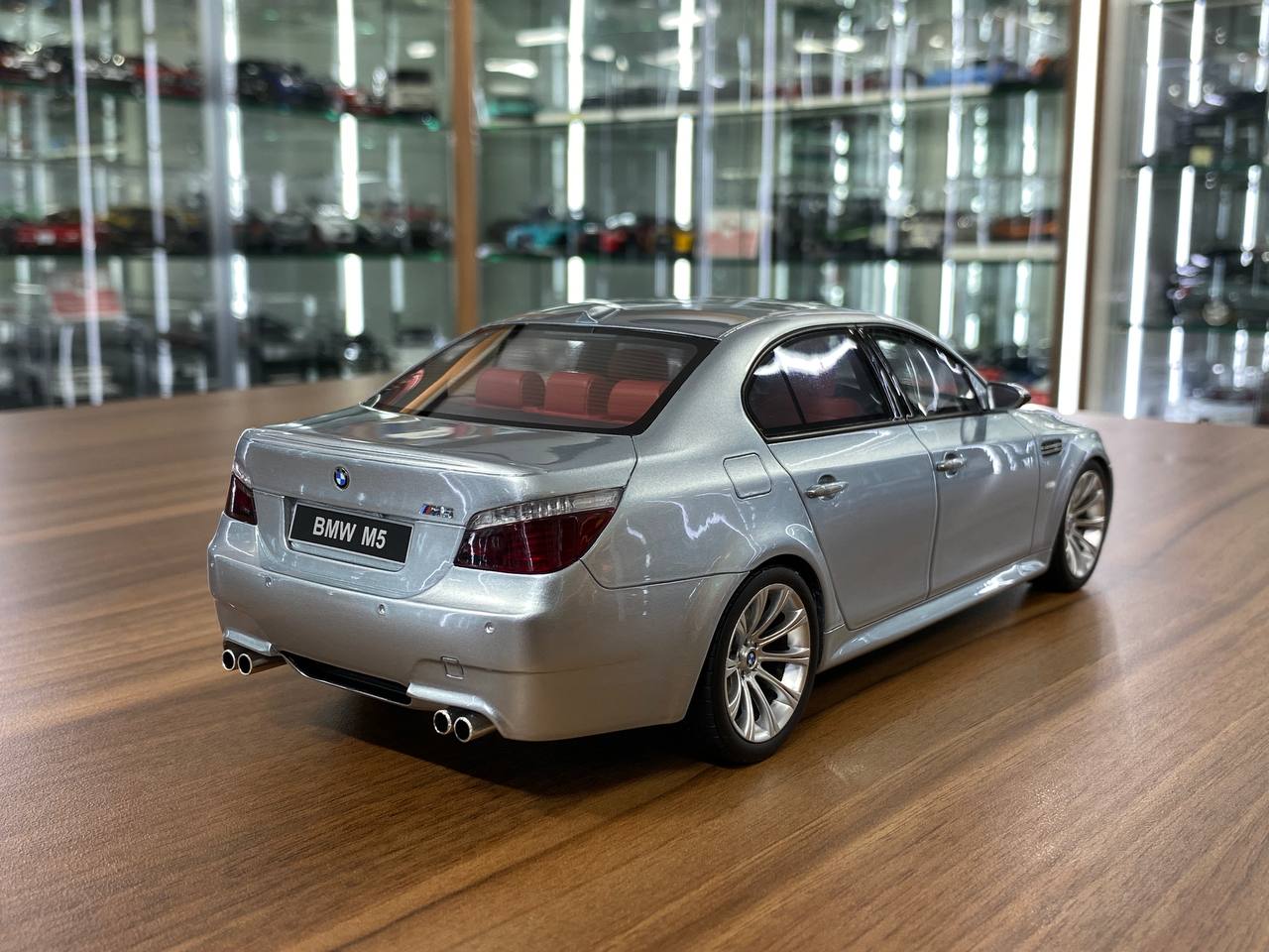 1/18 Resin BMW M5 E60 2008 - Silver by OttOMobile - Limited 4000 pcs
