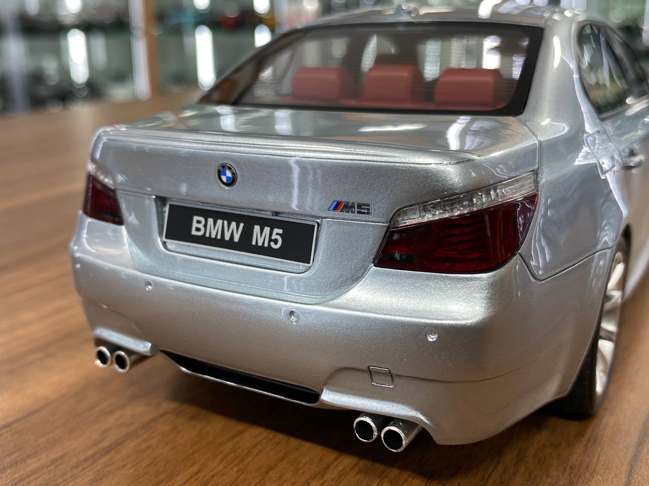1/18 Resin BMW M5 E60 2008 - Silver by OttOMobile - Limited 4000 pcs
