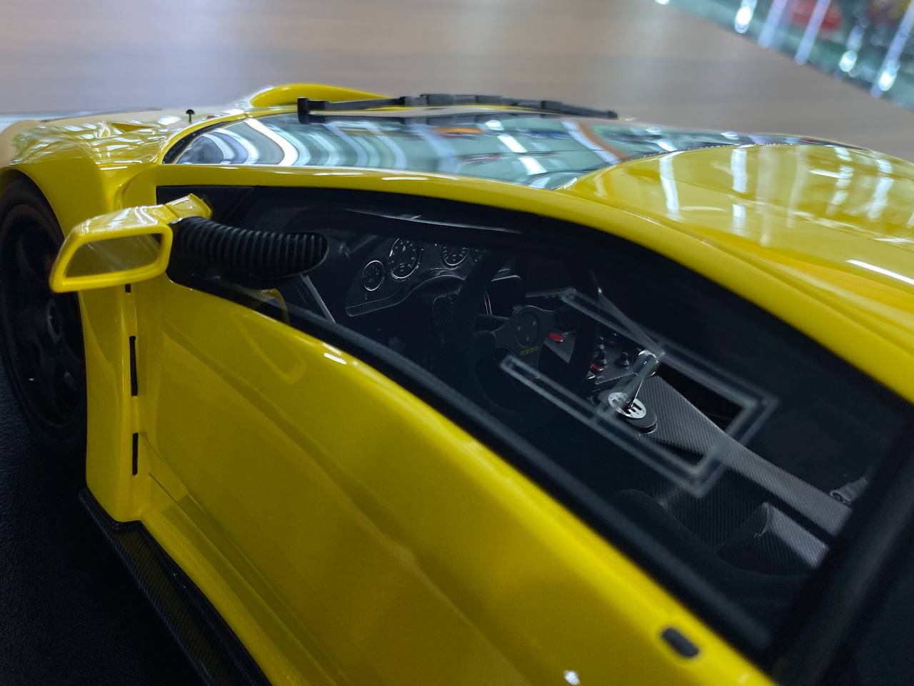 1/12 Resin - Lamborghini Diablo GTR Yellow | GL Models