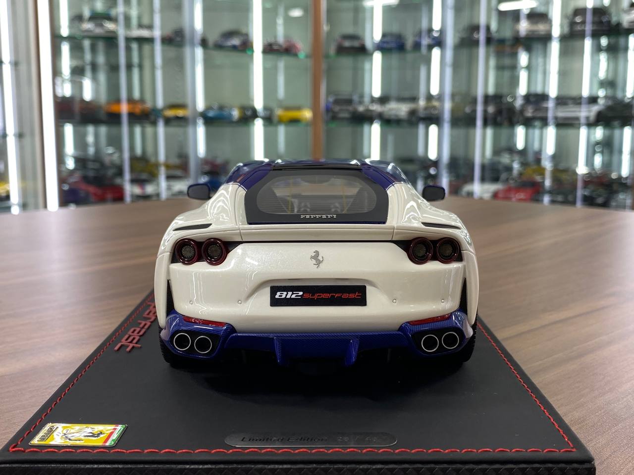 1:18 Resin Model - Ferrari 812 Superfast white by BBR Models