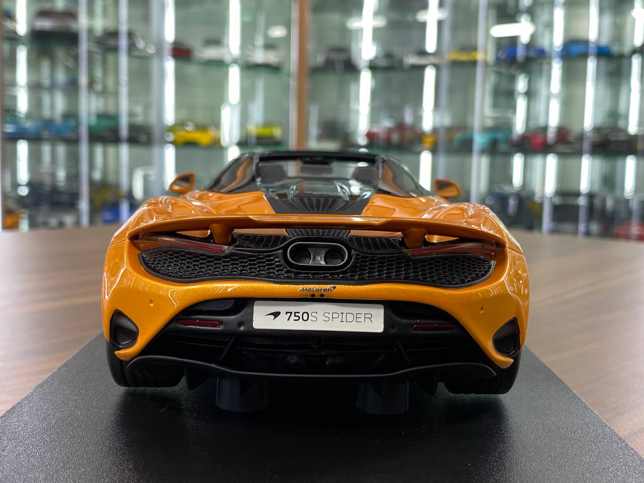 1/18 Resin Model – GT Spirit McLaren 750S Spider Orange Limited Edition