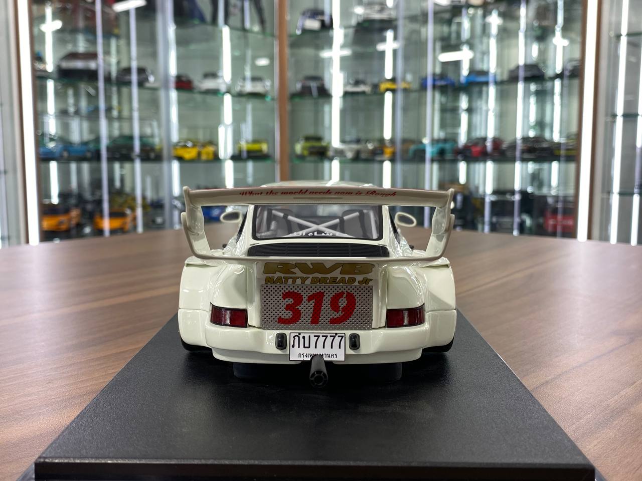 1/18 Resin GT Spirit Porsche RWB Natty Dread Junior #319 - White Limited Edition