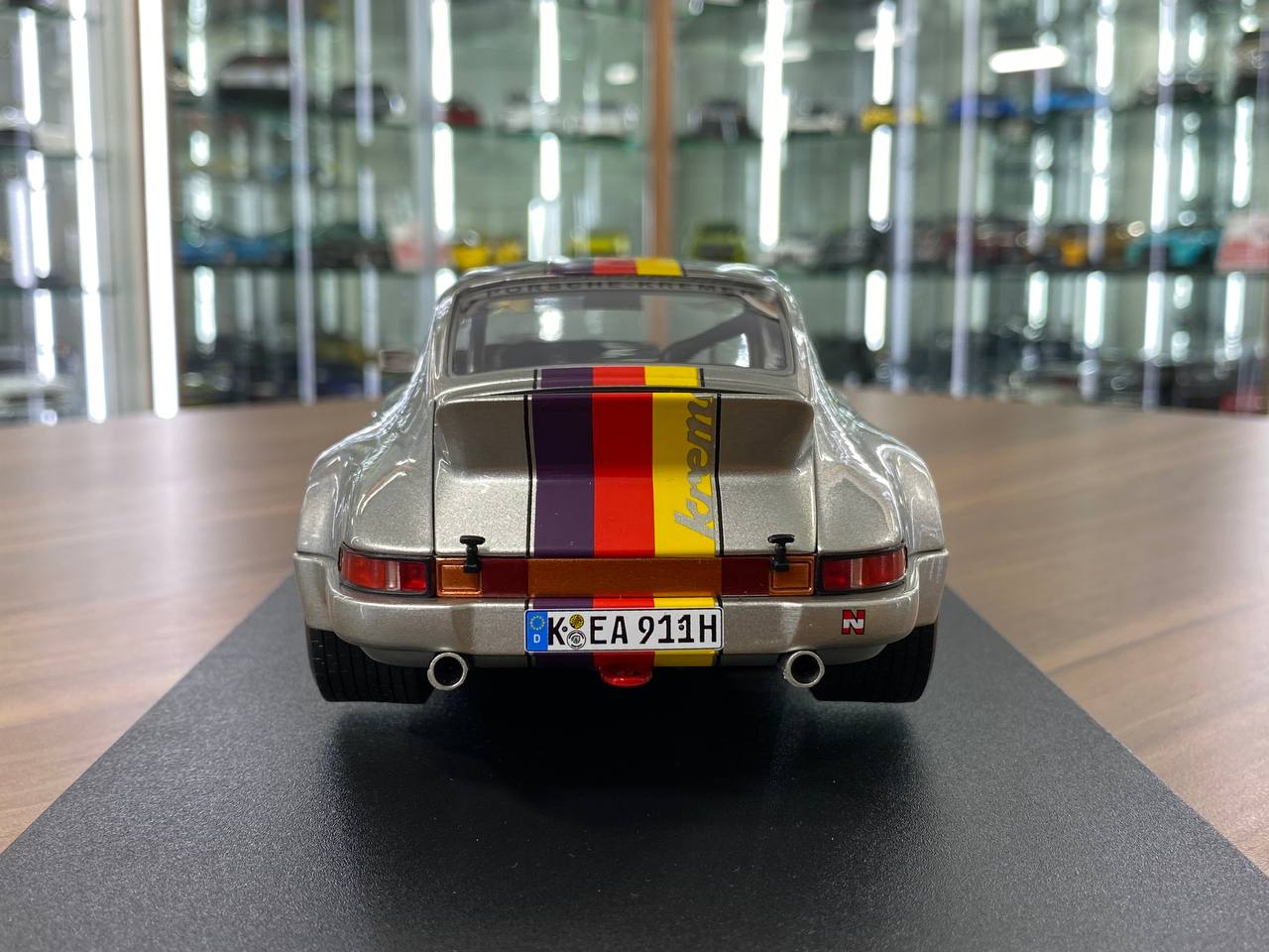 1/18 Diecast Doors opening Solido Porsche 911 RSR-KREMER DESIGN - 1973 silver