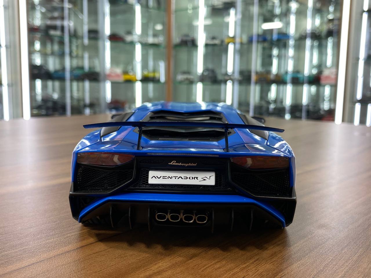 1/18 Diecast Lamborghini Aventador SV LP 750-4 – Blue Lemans | AUTOart | Full Opening