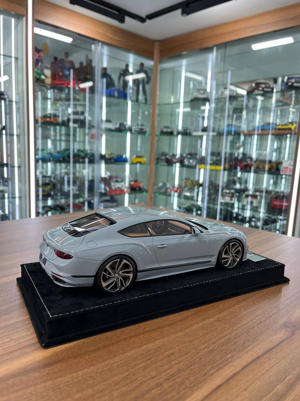 HH Models 1:18 Bentley Continental GT – Grey | Resin | Limited to 30 pcs 🚘