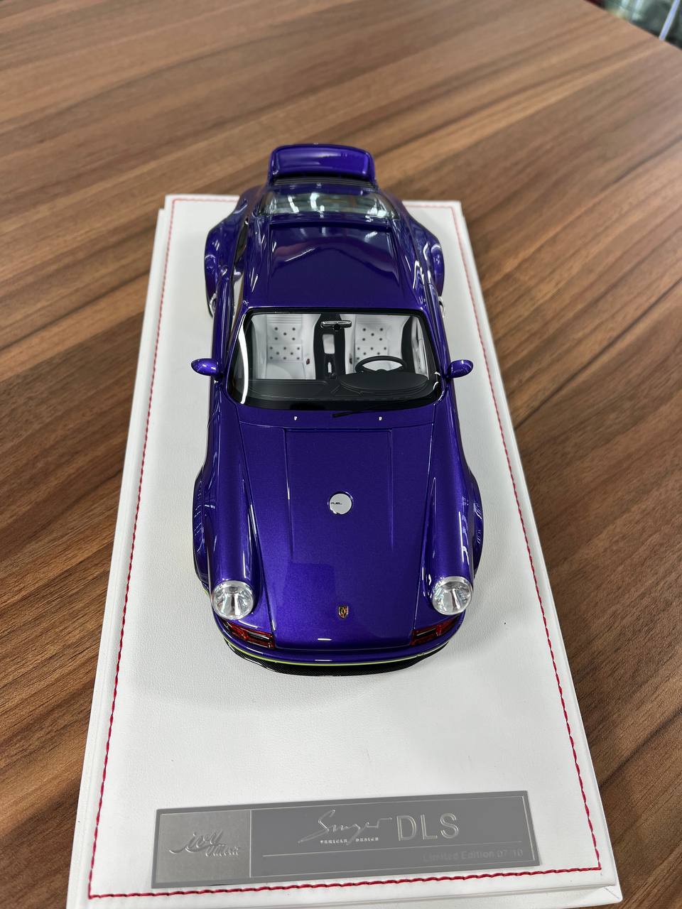 1:18 Ivy Models Porsche Singer DLS – Purple Exclusive | Limited to 10 pcs