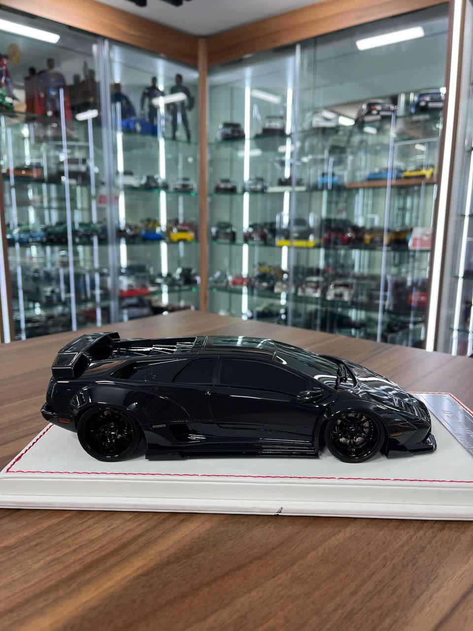1:18 Lamborghini Diablo 6.0 "Sunset Dream" | Davis & Giovanni | Resin | Carbon Fiber | 1 of 1
