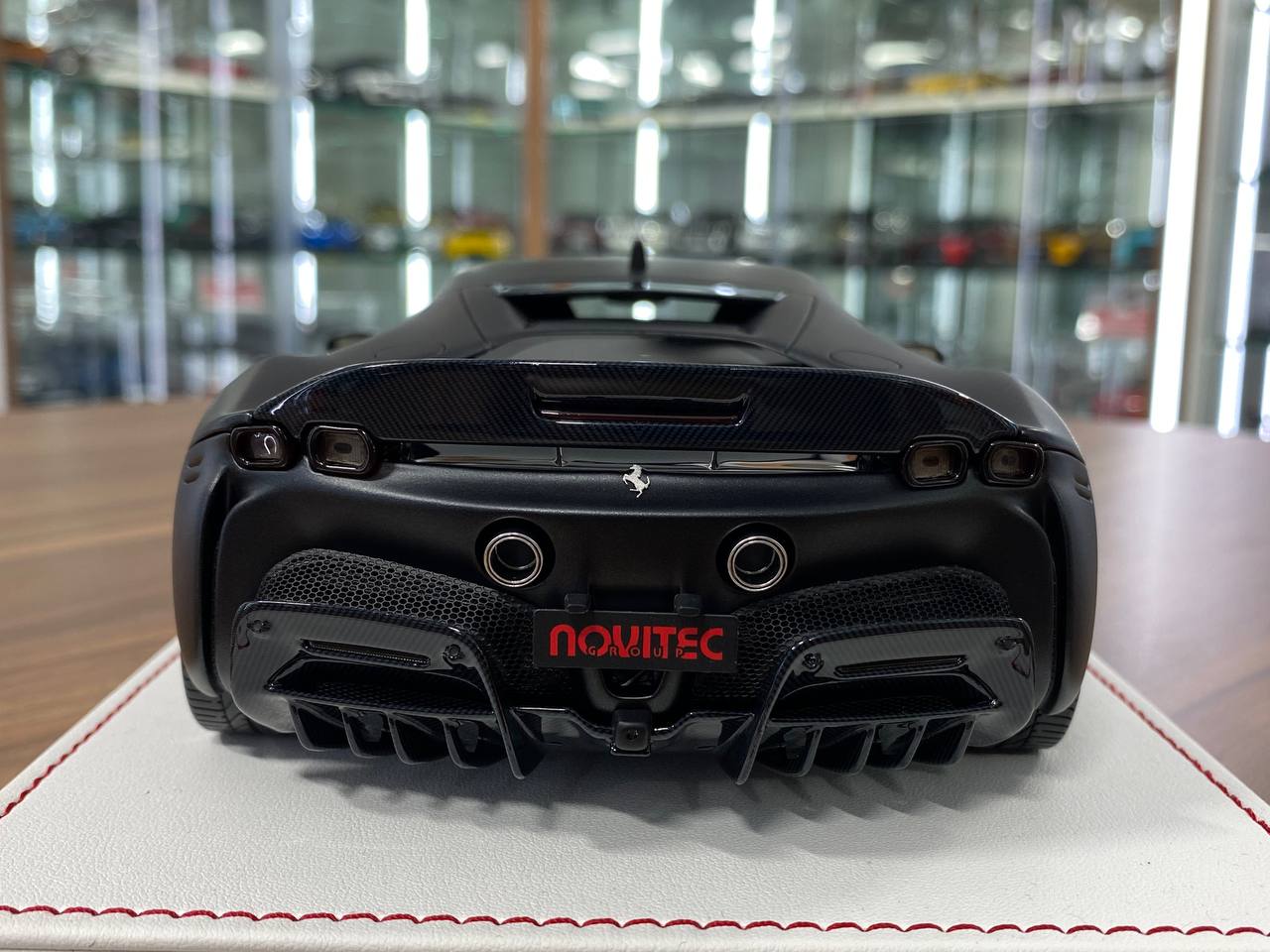 1/18 Davis & Giovanni Ferrari SF90 Stradale Novitec Matt Black | Resin | Limited 12 pcs