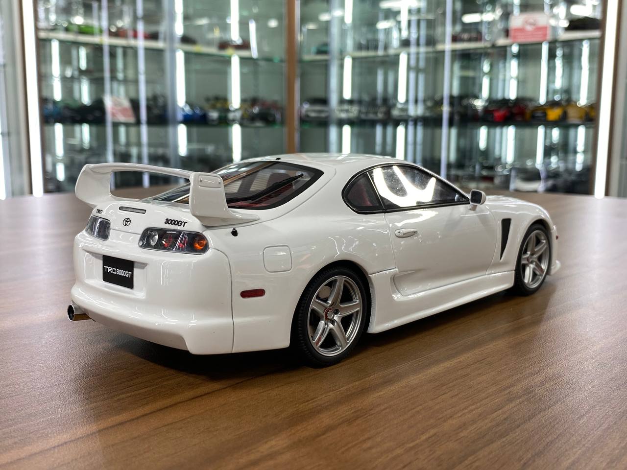 1/18 Resin Toyota Supra 3000 GT TRD white Special No.(33/300) Otto
