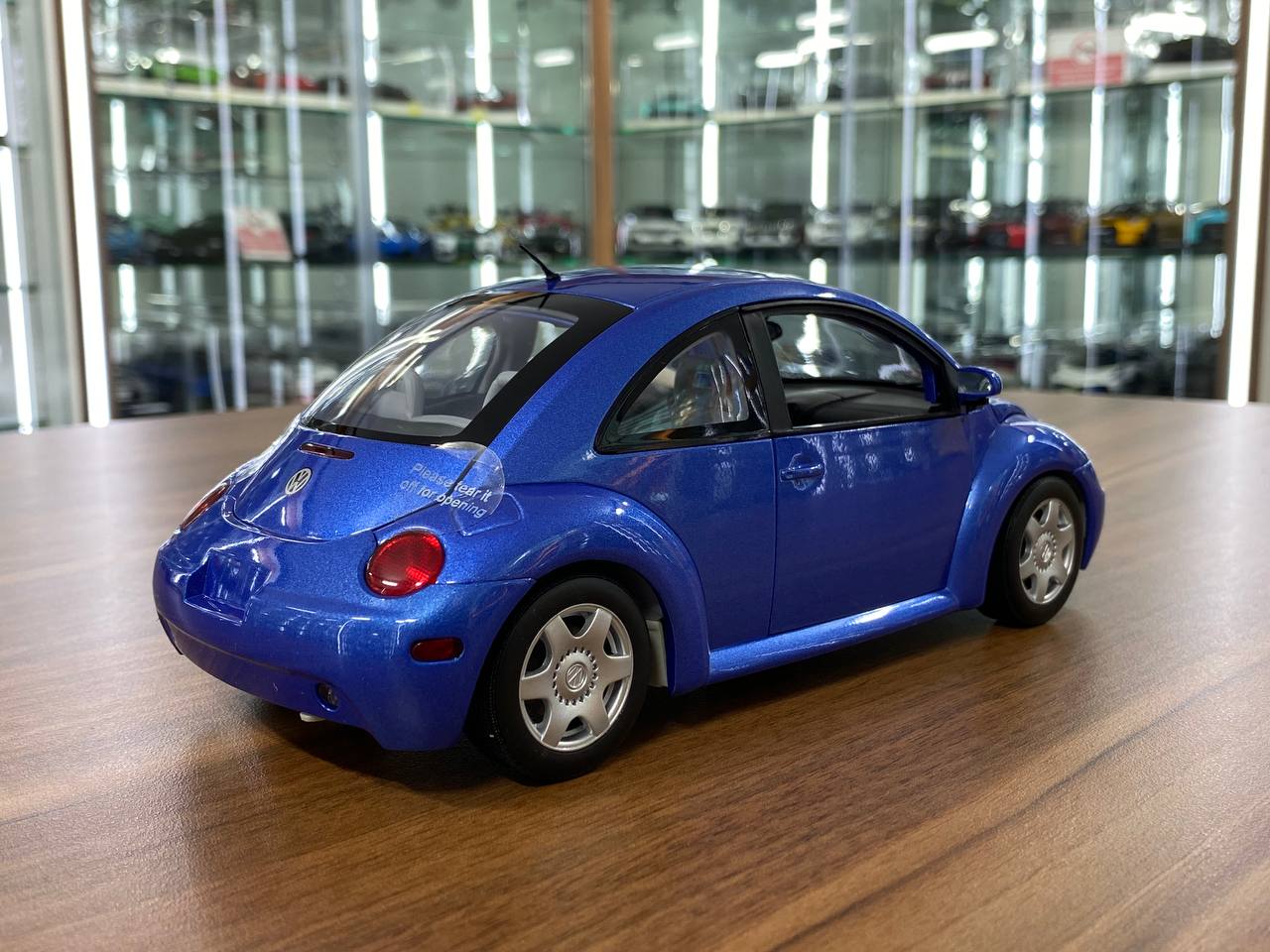 1/18 GATE G Volkswagen BEETLE COUPE BLUE Model Car