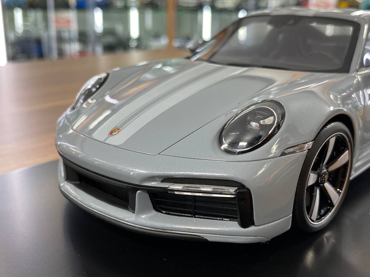 1/18 Resin Model - Porsche 911 Sport Classic Grey Metallic by Spark Models