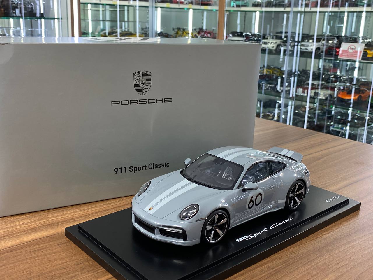 1/18 Resin Model - Porsche 911 Sport Classic Grey Metallic by Spark Models