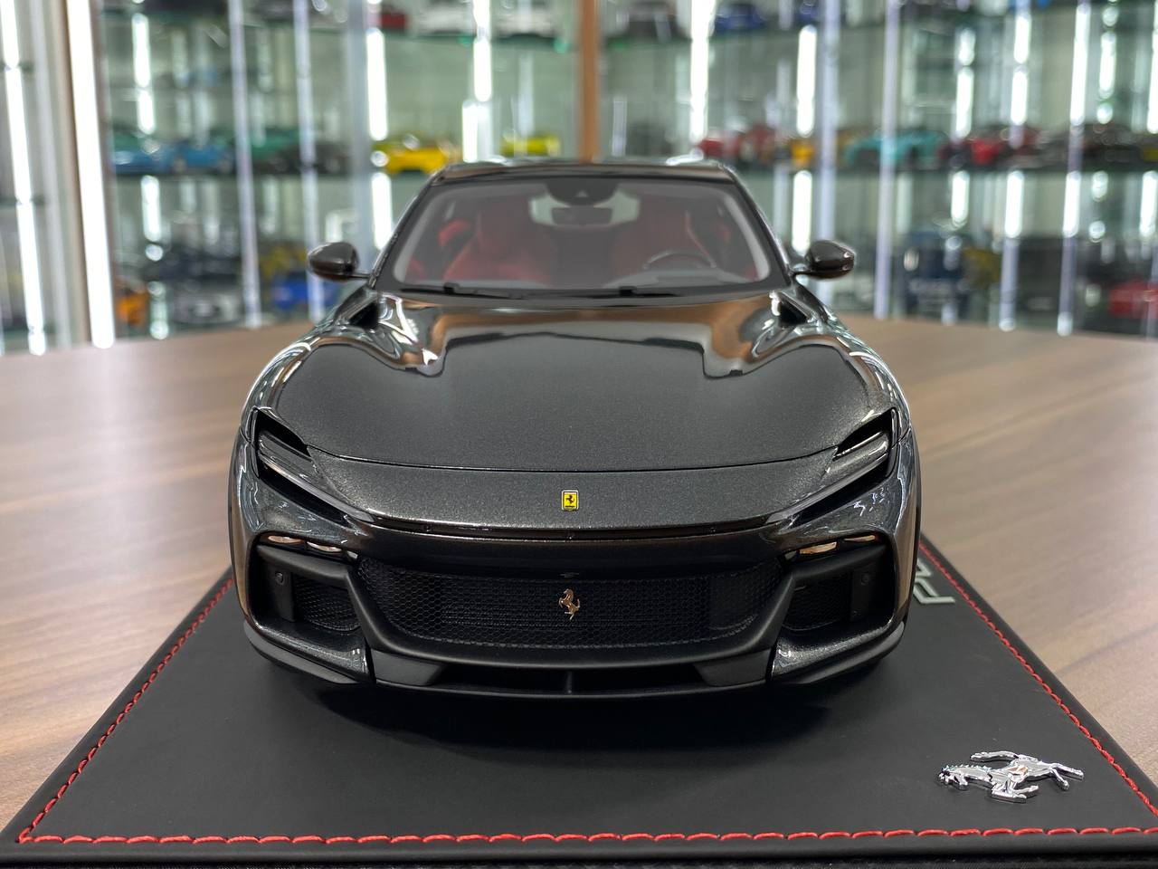 1/18 Resin Model – BBR Models Ferrari Purosangue Grigio Silverstone Limited-100 pcs