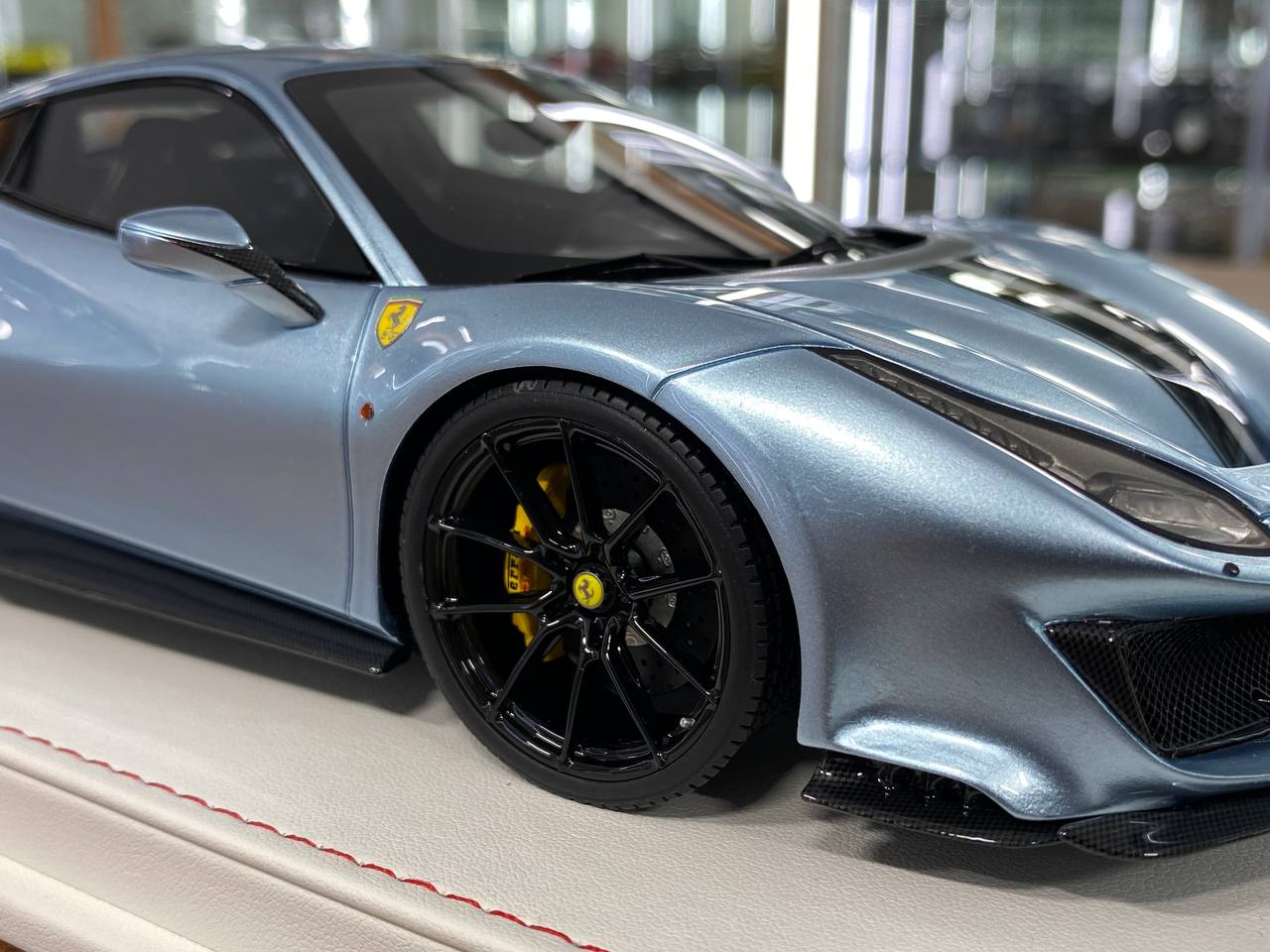 1/18 Resin CE Custom Edition Ferrari 488 Pista Ice Blue Ltd.Edn.30 pcs