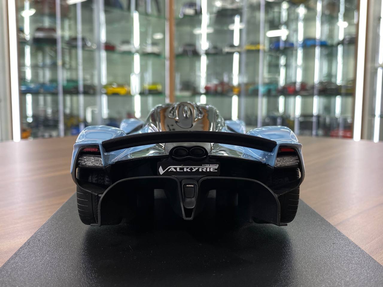 1/18 Resin Model – GT Spirit Aston Martin Valkyrie 2023 Blue Limited Edition