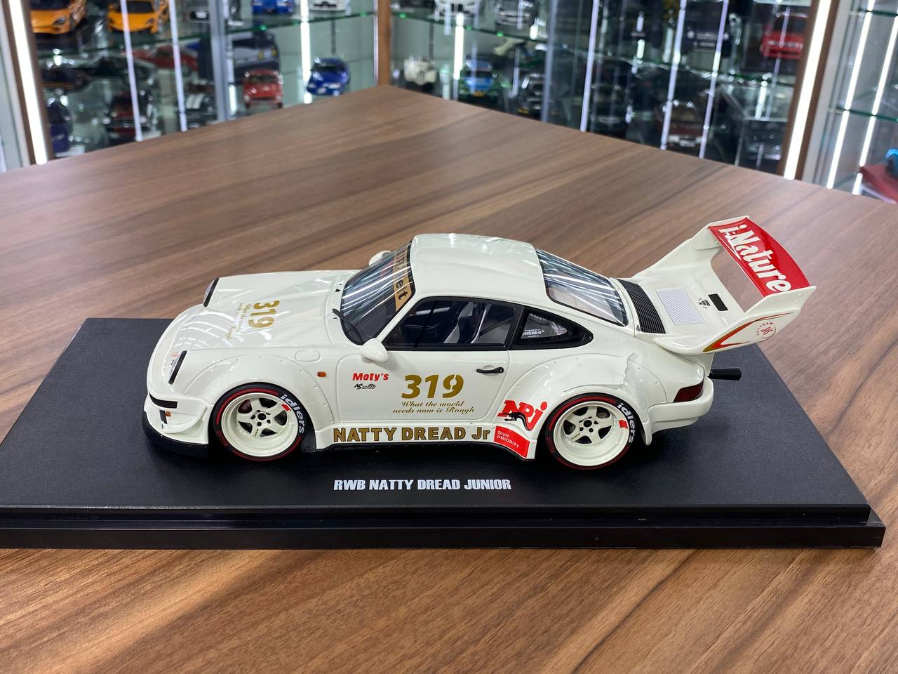 1/18 Resin GT Spirit Porsche RWB Natty Dread Junior #319 - White Limited Edition