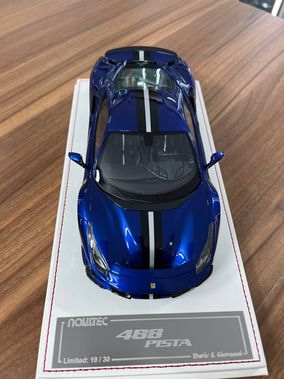 1/18 Resin Ferrari 488 Pista Metallic Blue with Black & White Stripe – Davis & Giovanni | Limited to 30 pcs