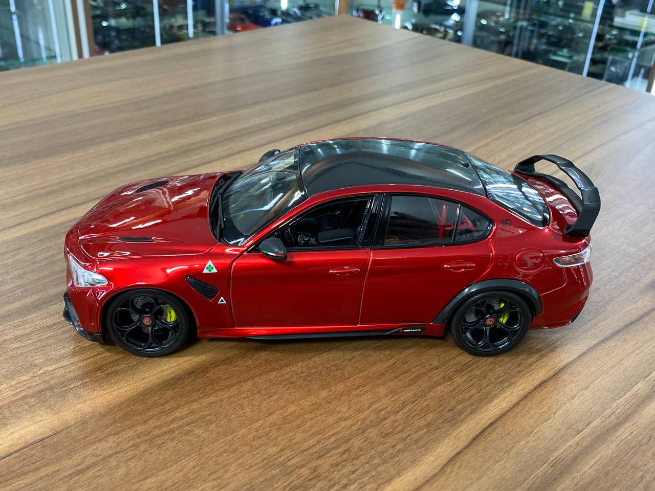 1/18 Diecast Alfa Romeo Giulia GTAm 2020 Red Metallic Bburago Model Car