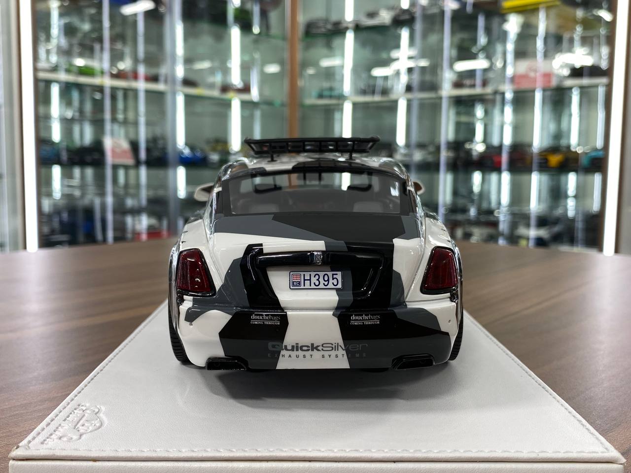 1/18 Resin Rolls-Royce Wraith by VIP Models in Camo Limited Edition - 50 pcs