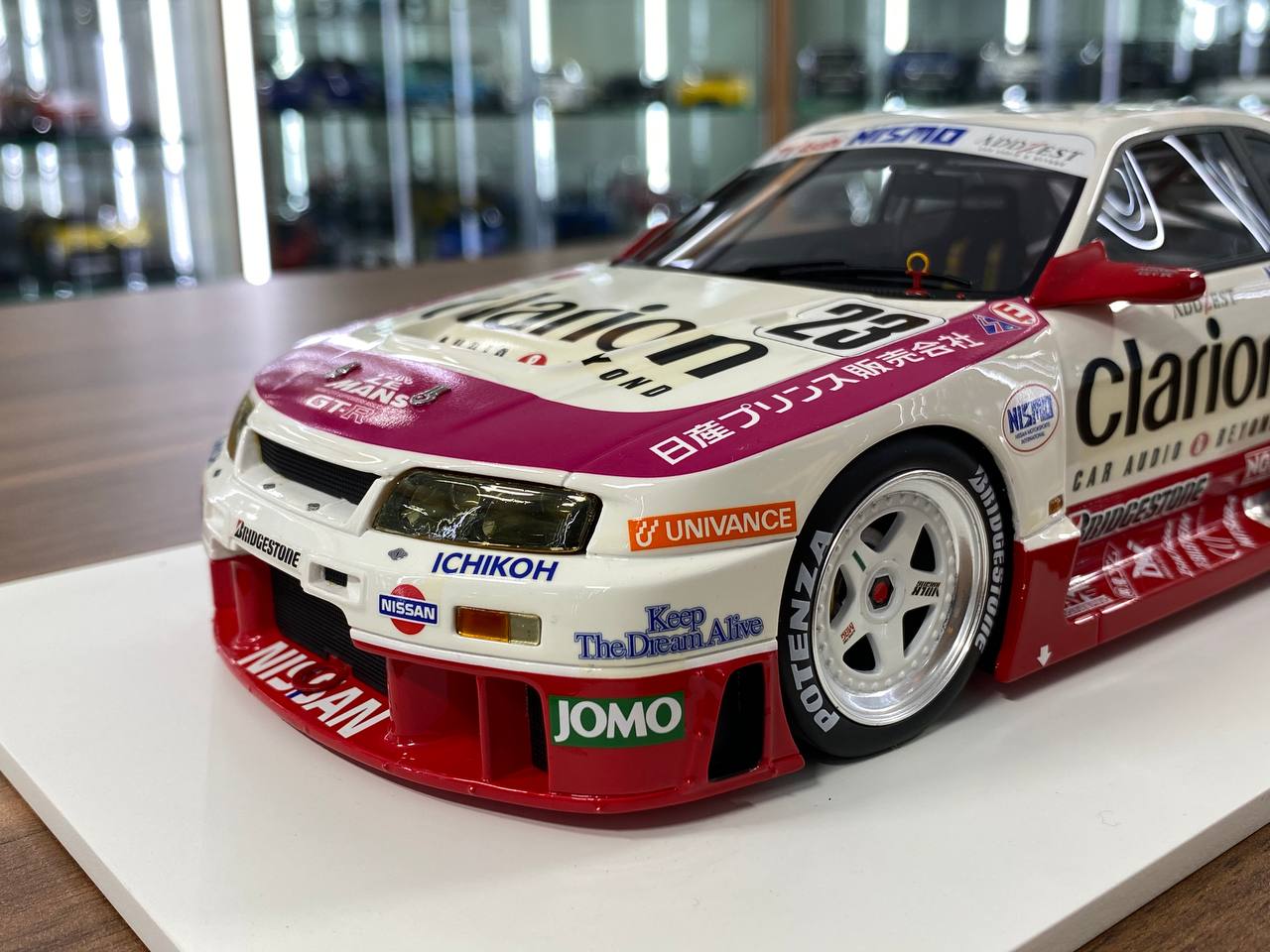 1:18 Resin TSM Model Nissan Skyline GT-R LM #23 Clarion – 1996 Le Mans 24H
