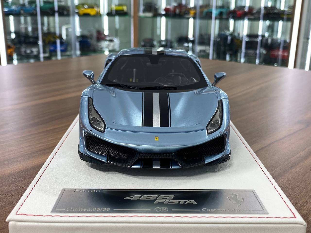 1/18 Resin CE Custom Edition Ferrari 488 Pista Ice Blue Ltd.Edn.30 pcs